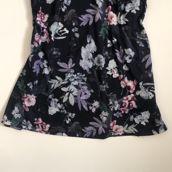 DONATED- La Vie en Rose slip - Picture 6 of 8